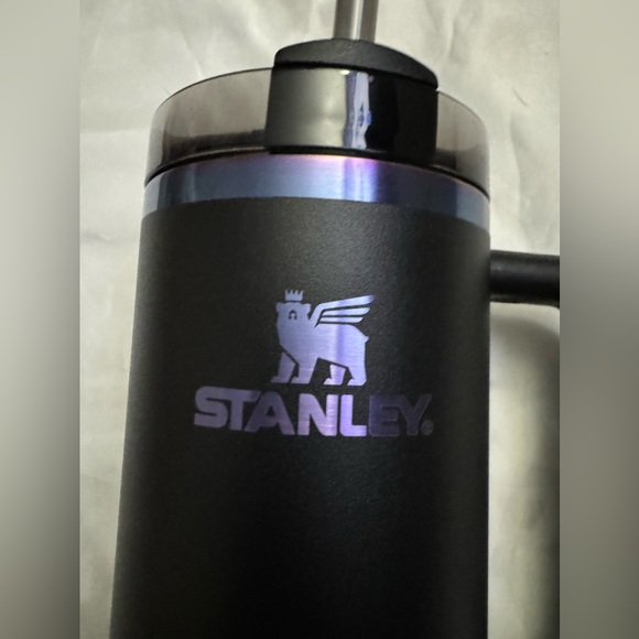 Stanley Other - Stanley 30 oz